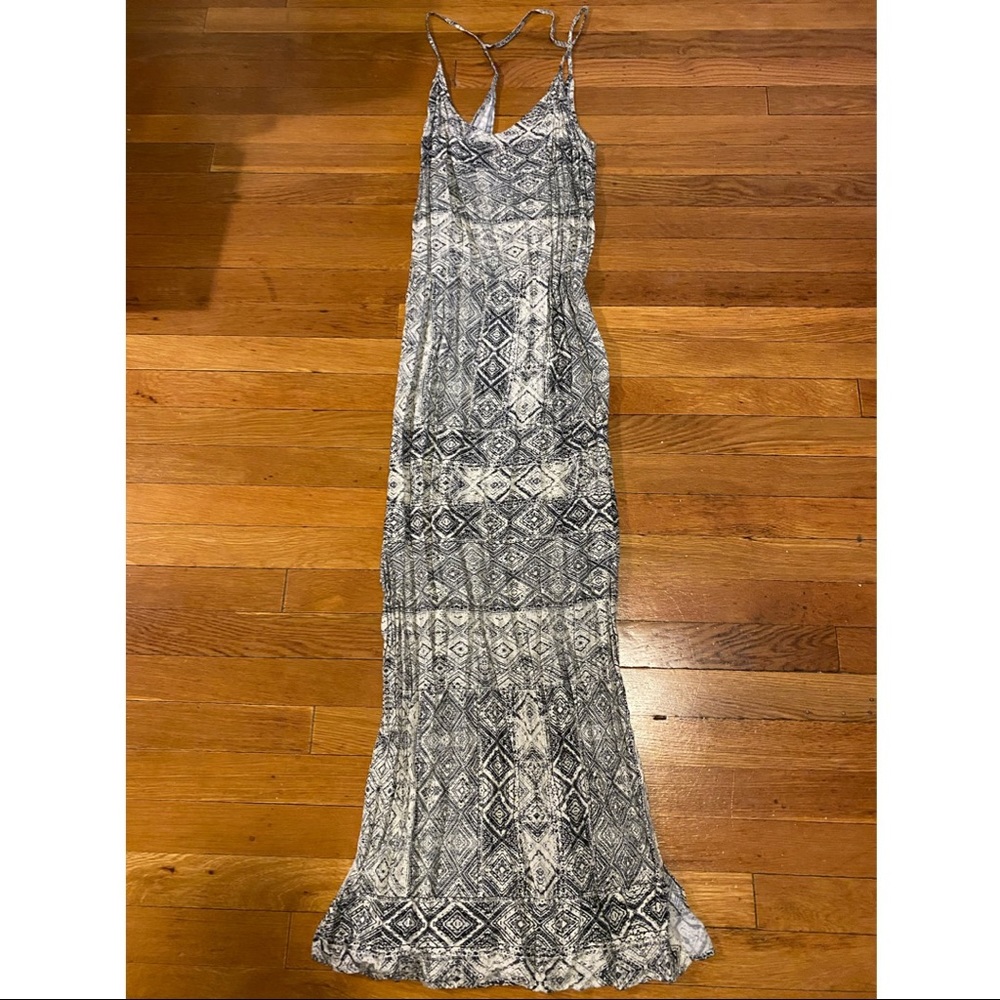 Blue and white maxi slit dress L Forever 21 Print